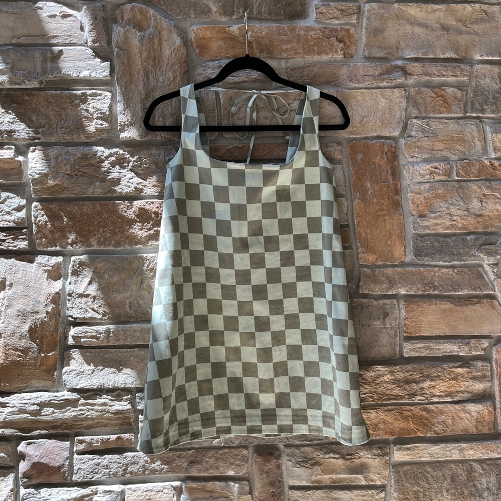 Checkered Shift Dress - Picture 3 of 6
